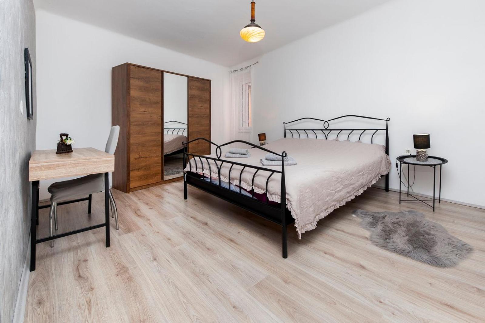 Apartment Stefan Ровинь Экстерьер фото