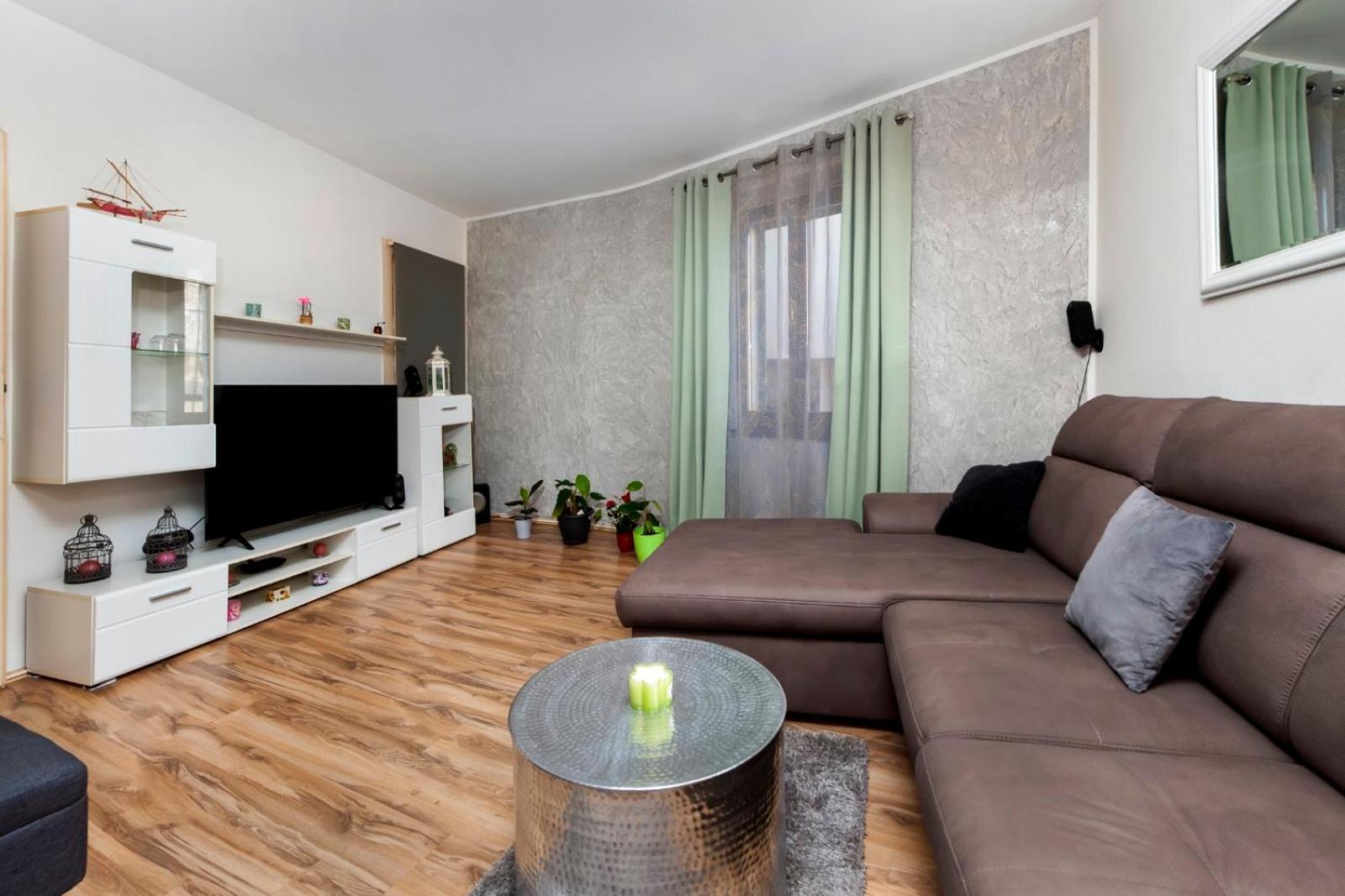 Apartment Stefan Ровинь Экстерьер фото